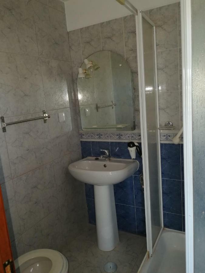 Ocean'S 7 - Lagos Guest House Esterno foto