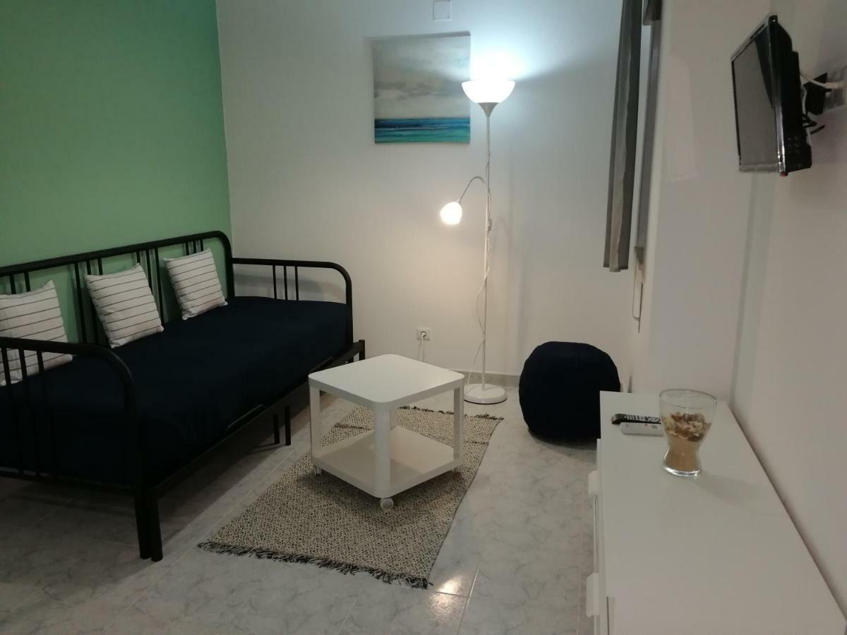 Ocean'S 7 - Lagos Guest House Esterno foto